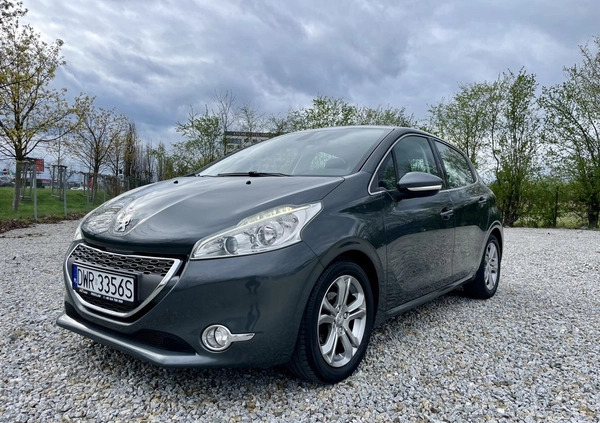 Peugeot 208 cena 29990 przebieg: 161000, rok produkcji 2013 z Szczytno małe 379